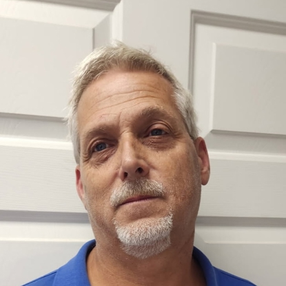 rob nealand headshot